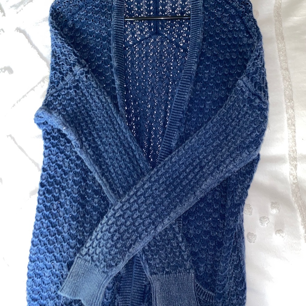 LA hearts navy blue knit cardigan!